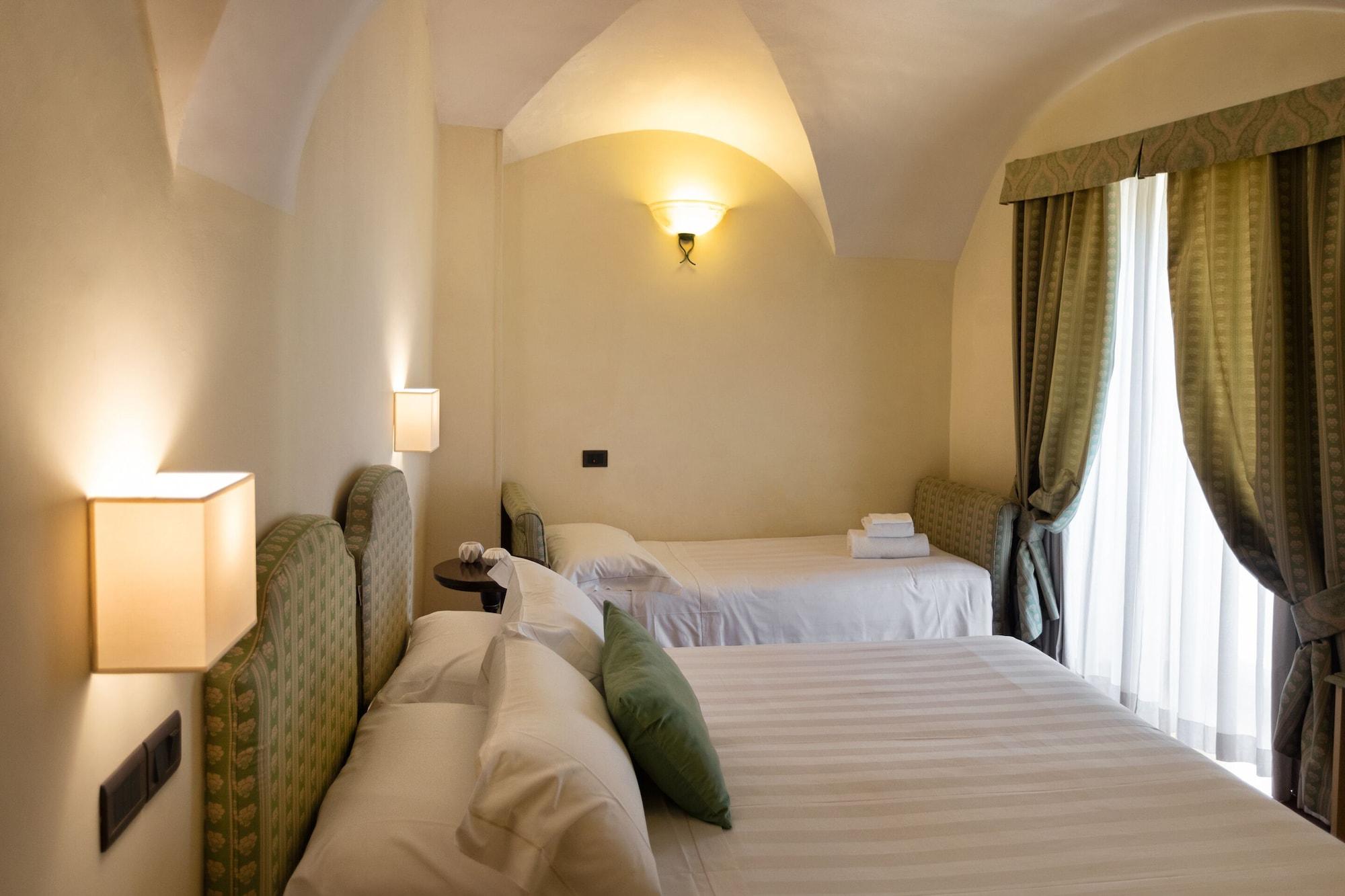 Hotel Fontebella Ассизи Экстерьер фото