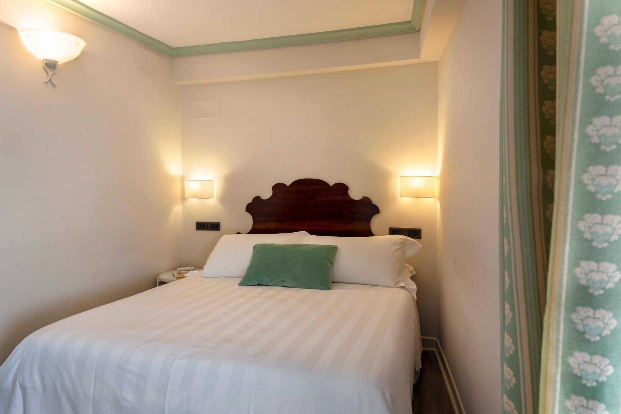 Hotel Fontebella Ассизи Экстерьер фото