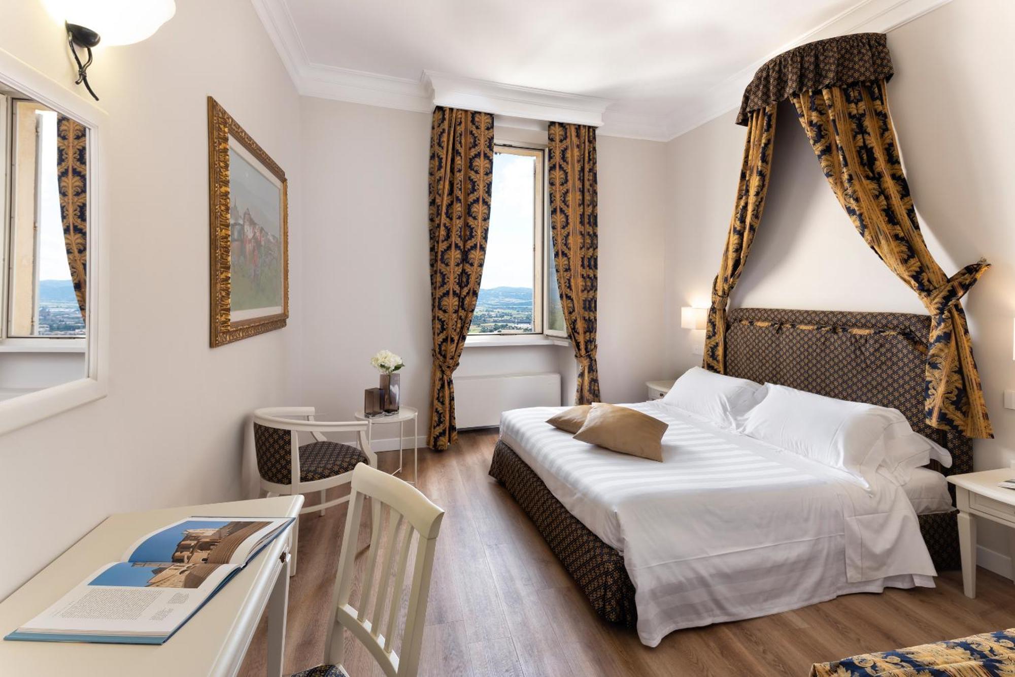 Hotel Fontebella Ассизи Экстерьер фото