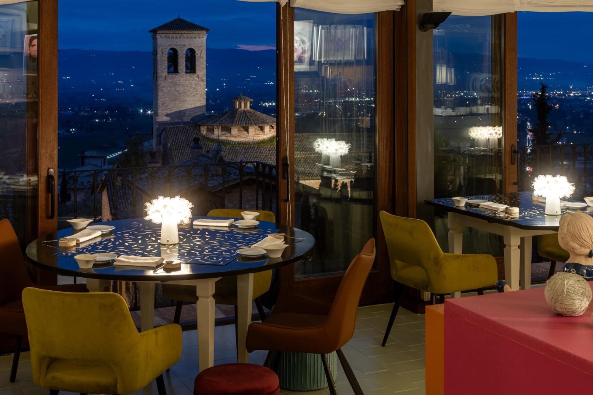 Hotel Fontebella Ассизи Экстерьер фото